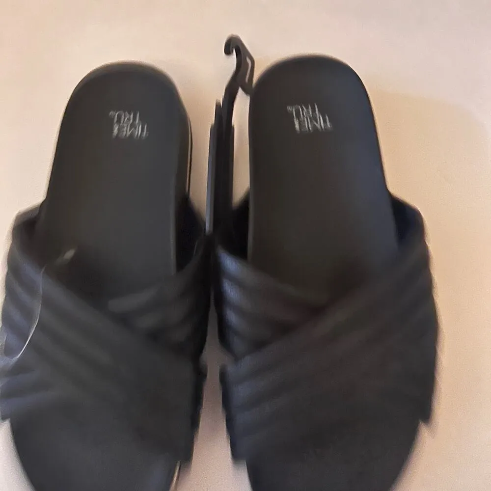 Time and Tru Women's Cross Strap Black Sandals  Sz 7 - Image 6