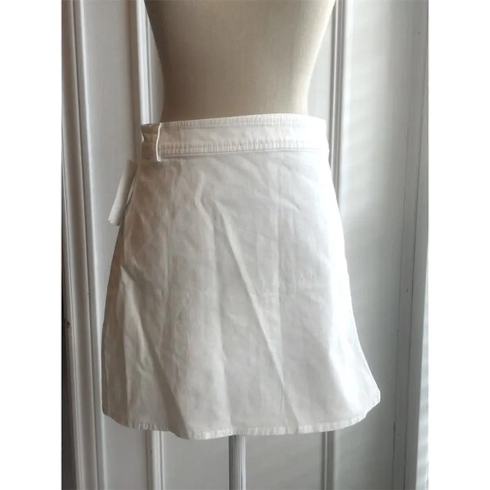 Sunday Best White Denim Mini Skirt Women’s Size 12 Casual Summer - Image 2