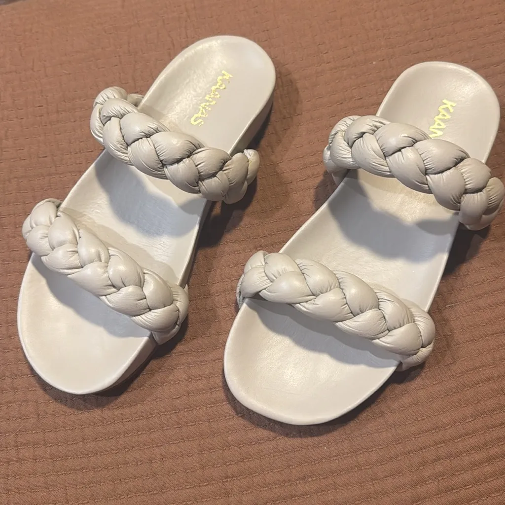 KAANAS coco chunky braided pool slide in off white 7 Revolve - Image 5