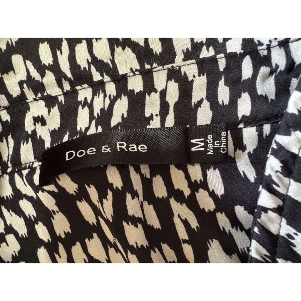 Doe & Rae  Button-Front Shirt Long Sleeve Size Medium Polyester Business Casual‎ - Image 3