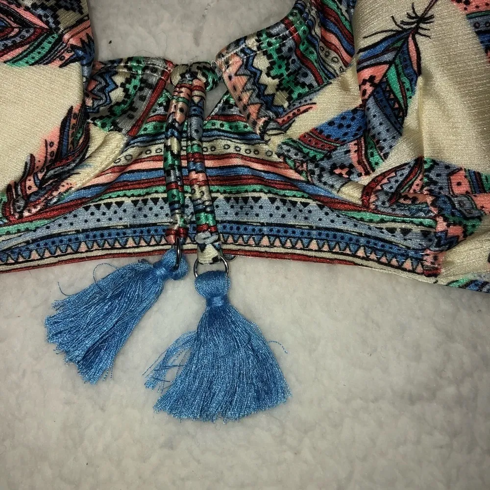No Boundaries feather and aztec print NWT size medium​ Aztec colorful bikini​​ - Image 4
