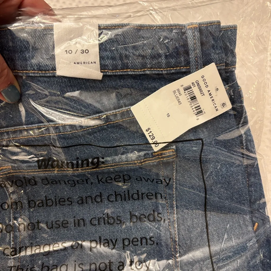 NEW! Good American Good 90’s Cut Off Denim Blue Jean Shorts Size 10 GNIS602T - Image 8