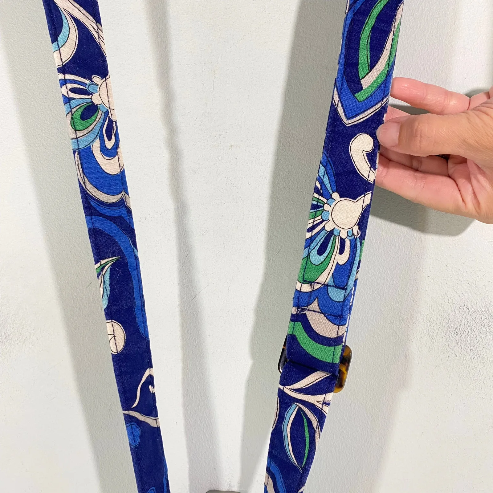 Vera Bradley Blue Mediterranean Paisley Crossbody Bag 9.5 x 10 - Image 3