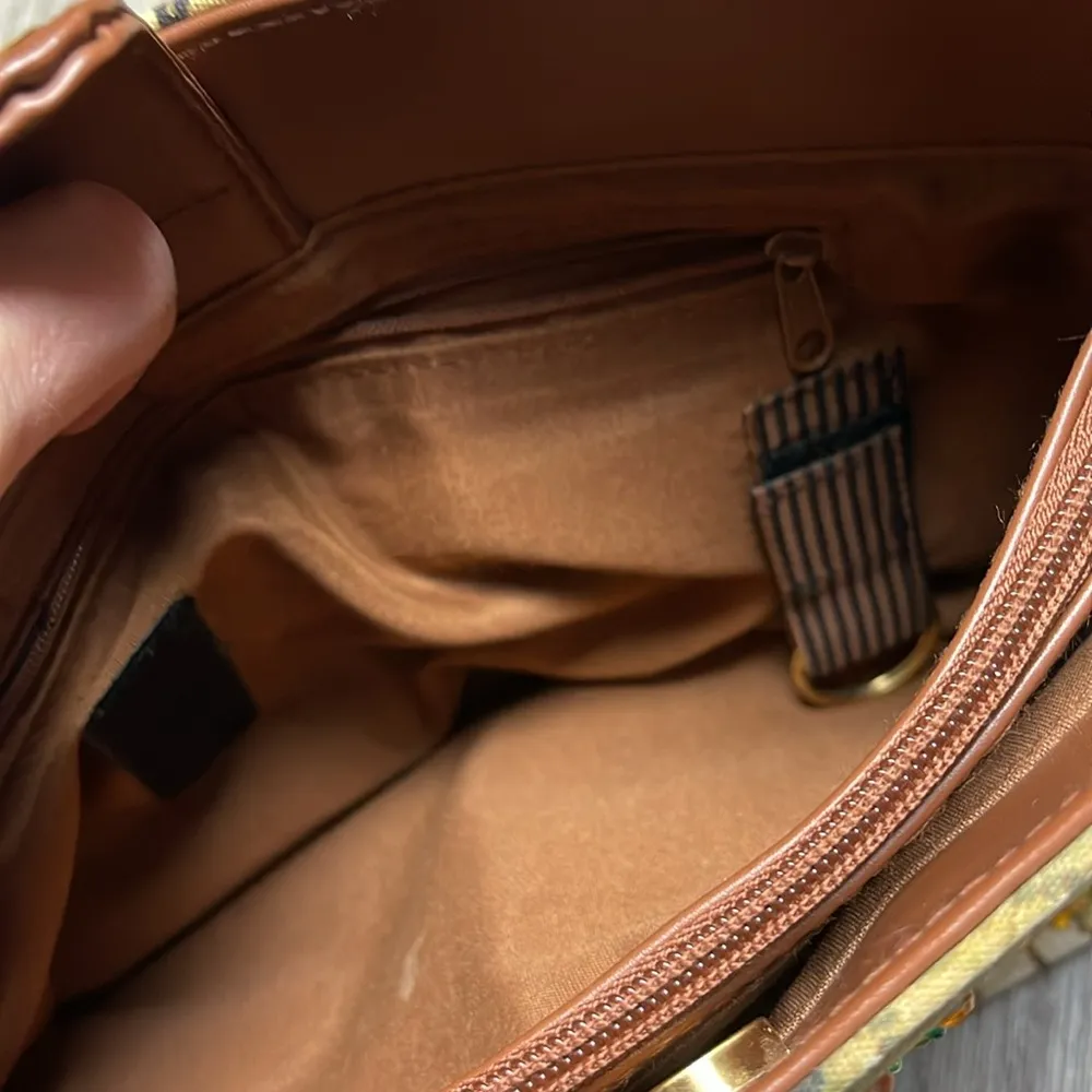 Bueno Safari Print  Shoulder Bag - Image 14