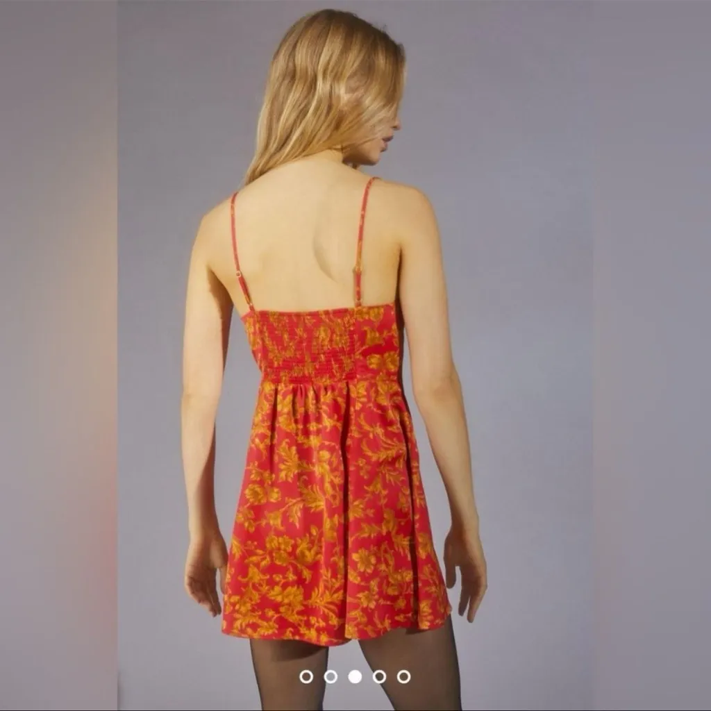 Urban Outfitters Red Floral Satin Mini Dress – Size Small - Image 2