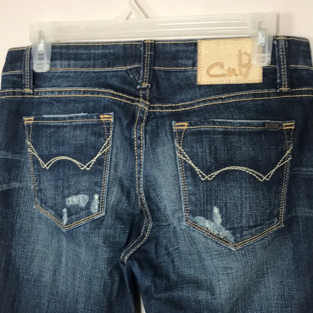 Cult of individuality dark denim cotton distressed bootcut jeans size 27 - Image 11