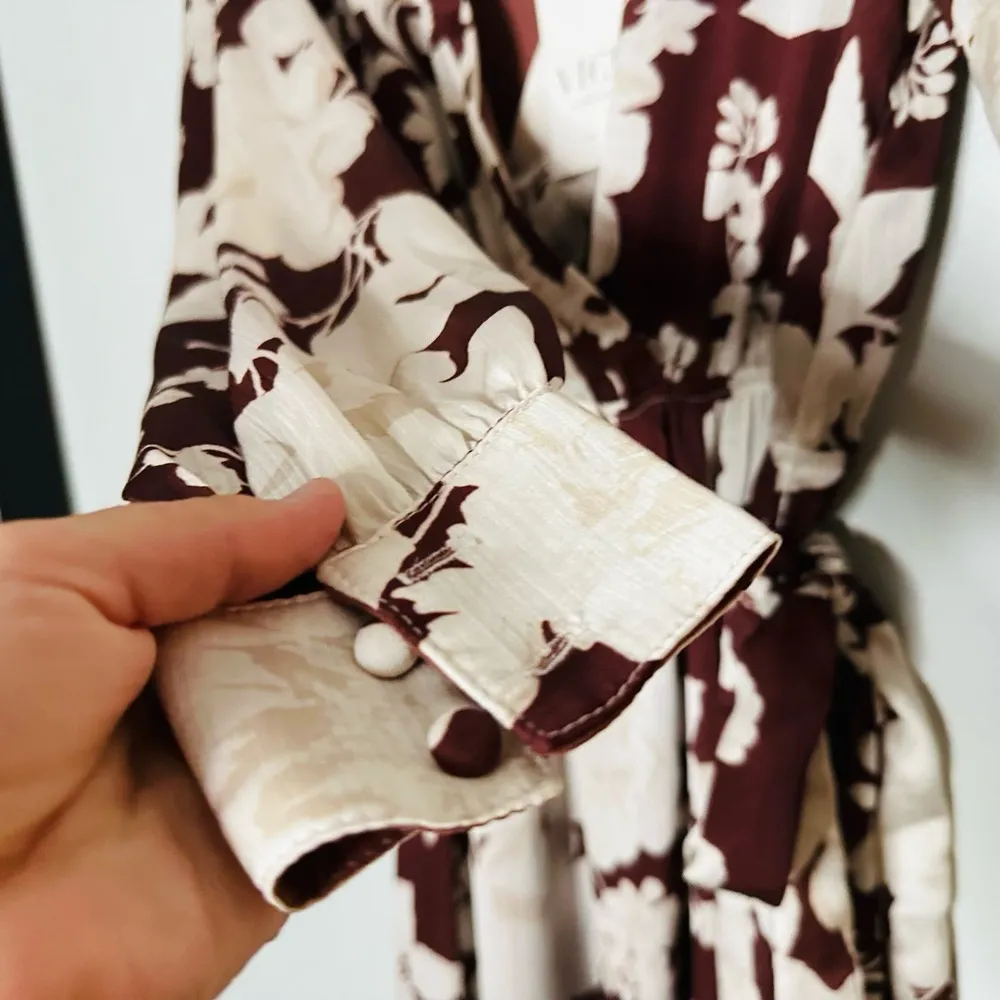 NWT VICI COLLECTION Brown Floral Print Long Sleeve Waist Tie Maxi Dress XS - Image 7