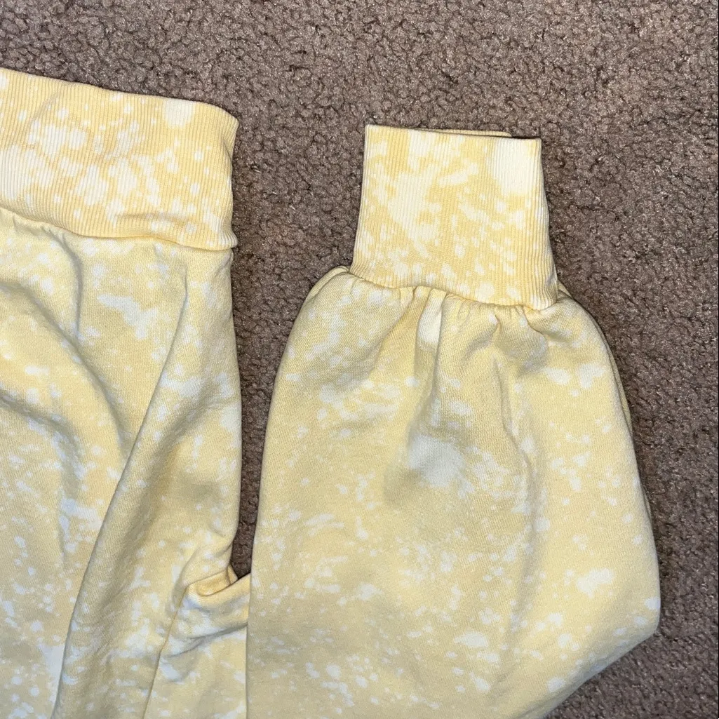 Daily Practice Oh So Good Tie Dye Pullover Oversized Crop Crewneck Sweatshirt 1X Yellow - Image 5