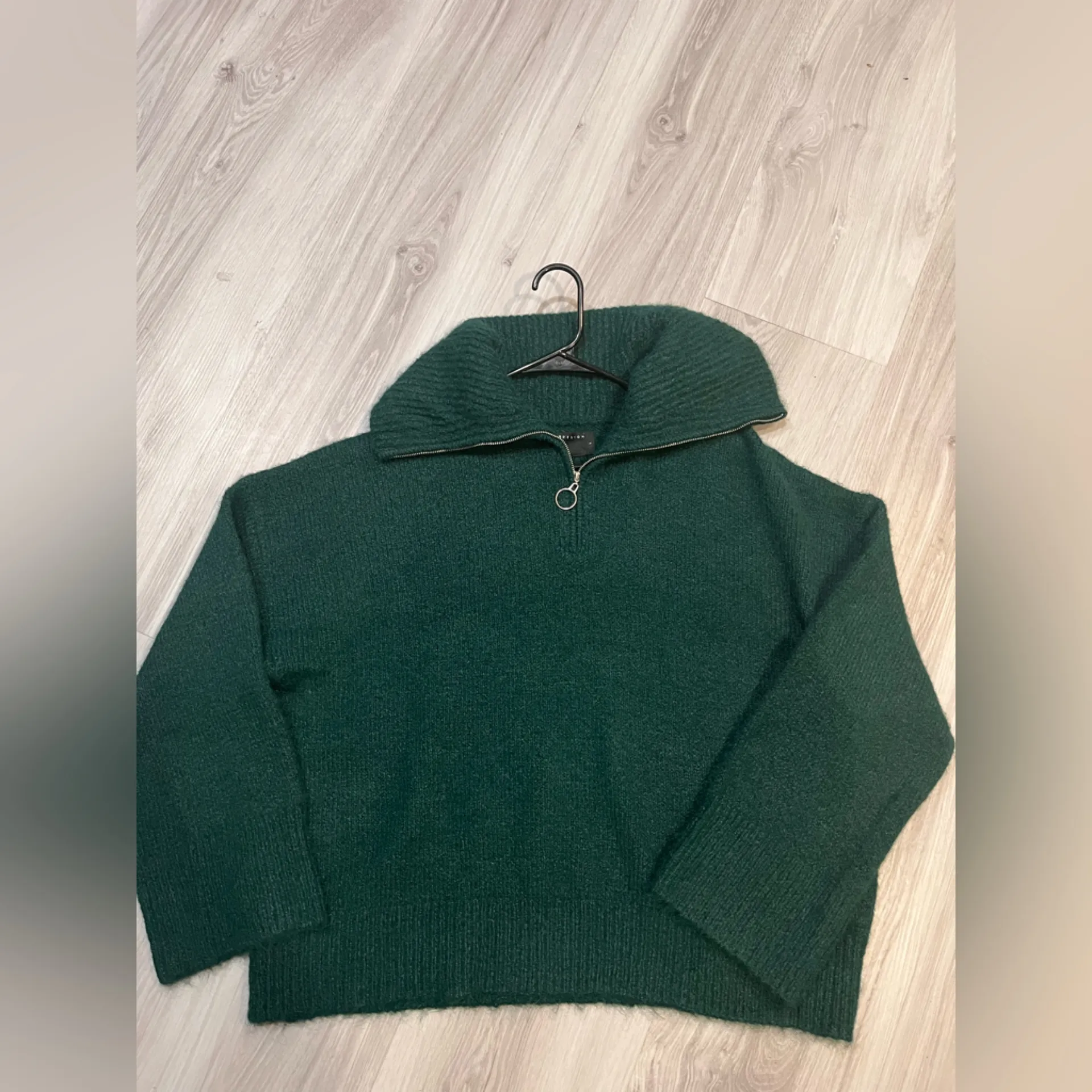 Asos.‎ NWOT Emerald Green Women's Sweater Size L - Image 6