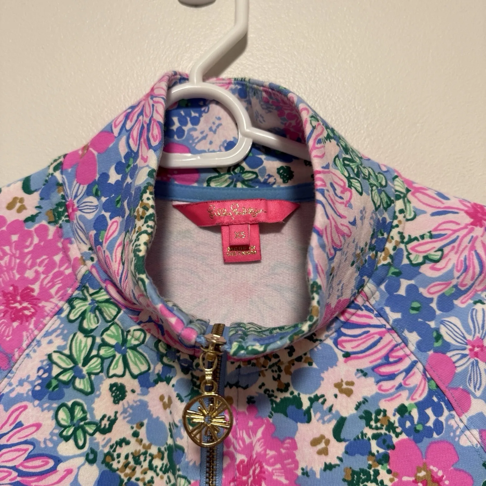 Lilly Pulitzer Melena UPF 50+ Quarter Zip Popover in Multi Lil Soiree All Day XS - Image 4