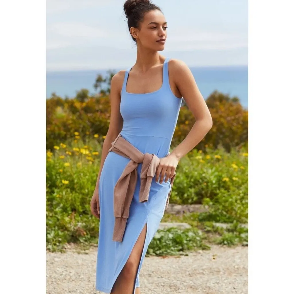 Beyond Yoga Featherweight Getaway Dress Size Large in Flower Blue Heather - Image 5