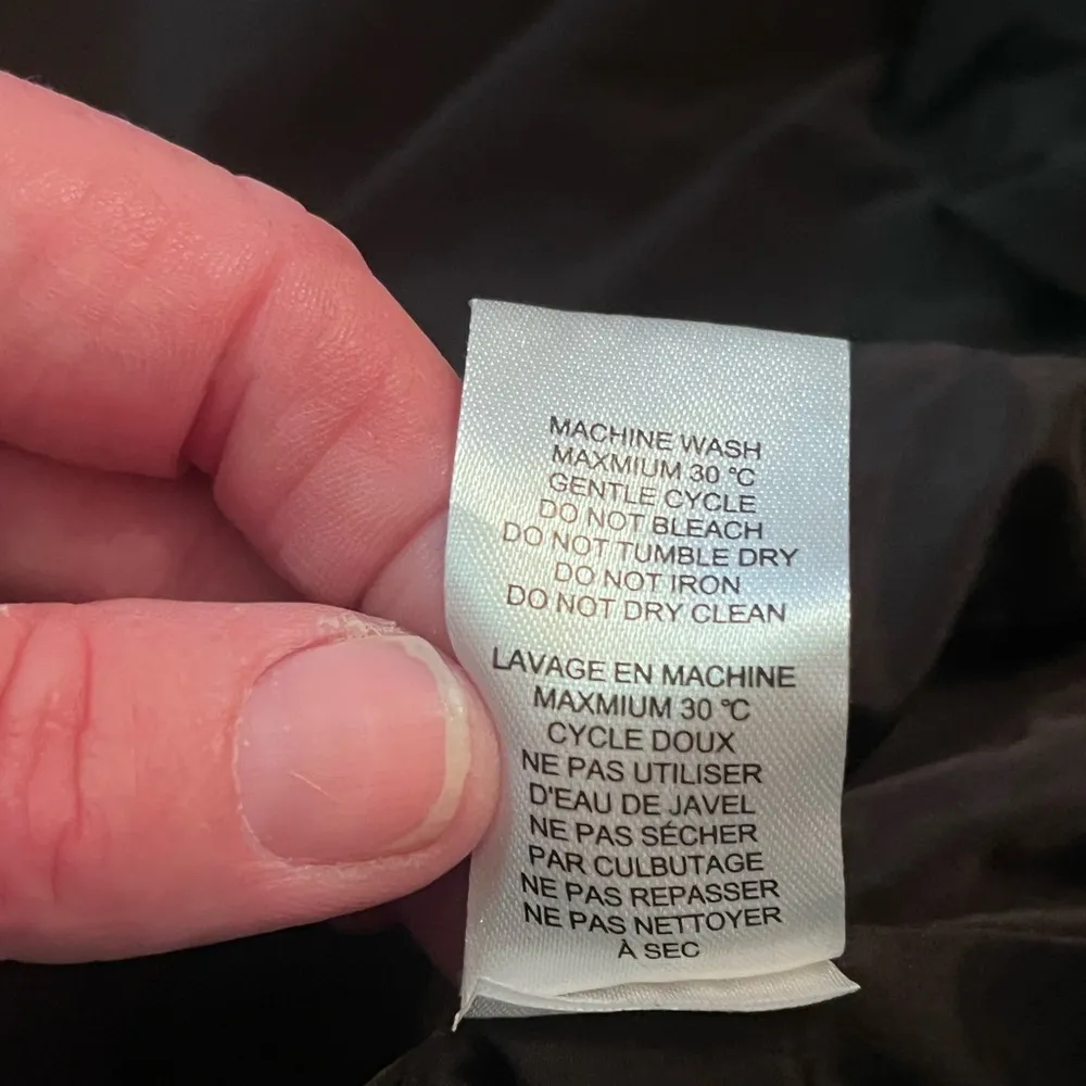 Tahari‎ Streetwear Inspired Black Bomber Jacket Women’s Size S Monochrome NWOT - Image 5