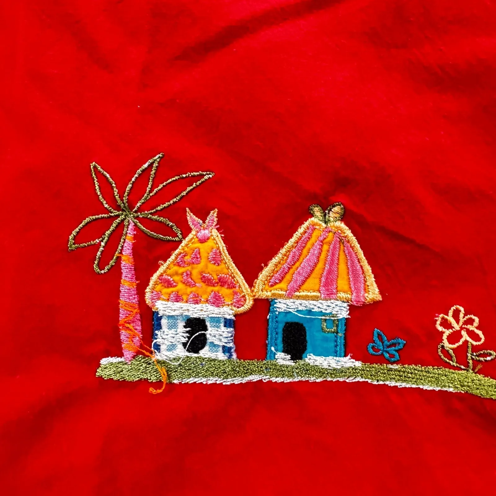 Y2K Womens Red Hawaiian Tropical Shirt Embroidered Beach Huts Palm‎ Trees no tag Size M - Image 3