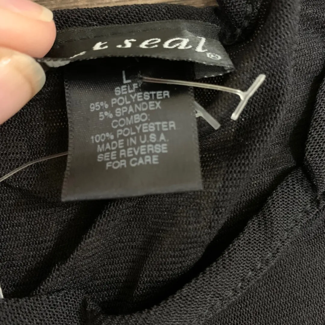 Blue Stripe Illusion Crop Top Large - Image 6