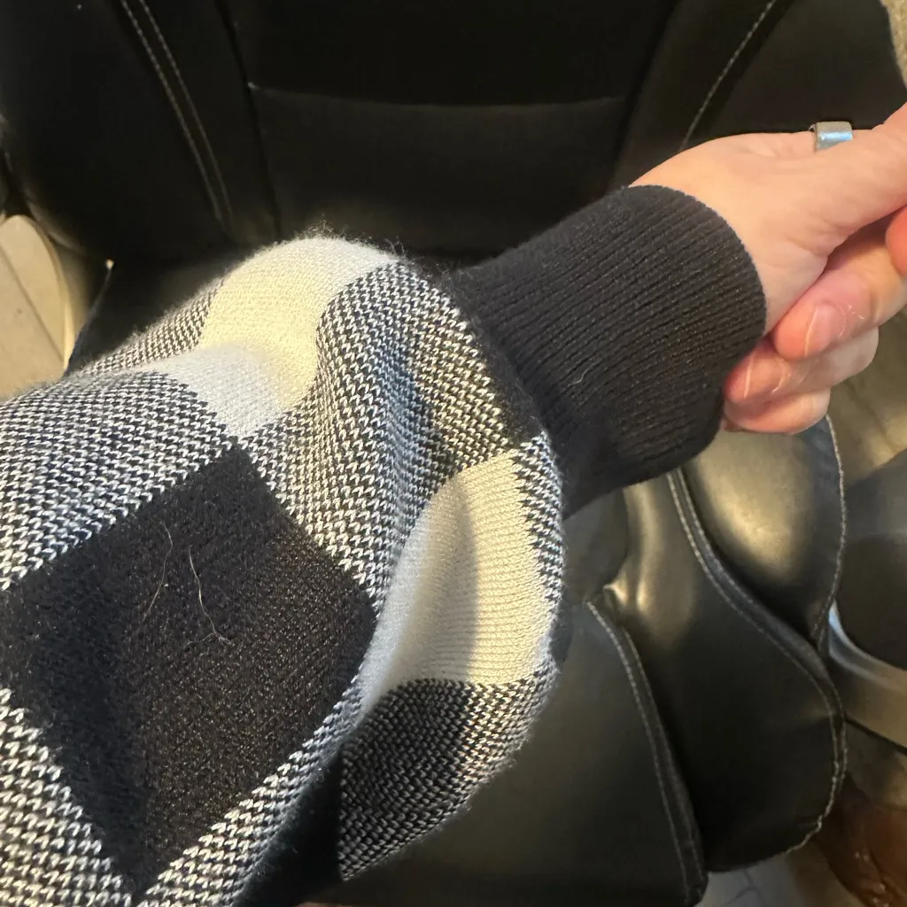 Marled Crewneck Buffalo check plaid puff cuff puff sleeve sweater Sz M basic Black Size M - Image 7