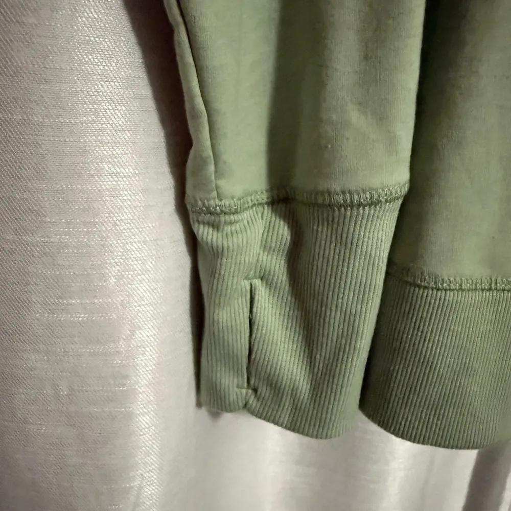 Avia Avis Crew Neck Sweatshirt - Image 3