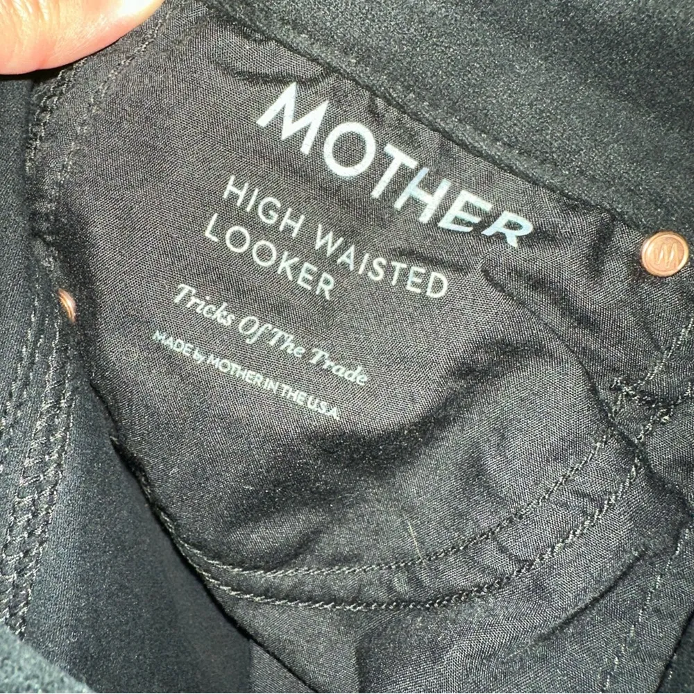 MOTHER Faux Suede High Waisted Looker in Tricks of the Trade Black Size 25 - Image 6