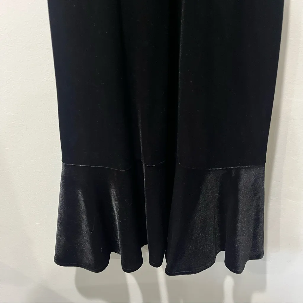 Vintage Madison Leigh BlackVelvet dress Midi 4 Petite Gold Embellishment Y2K - Image 3