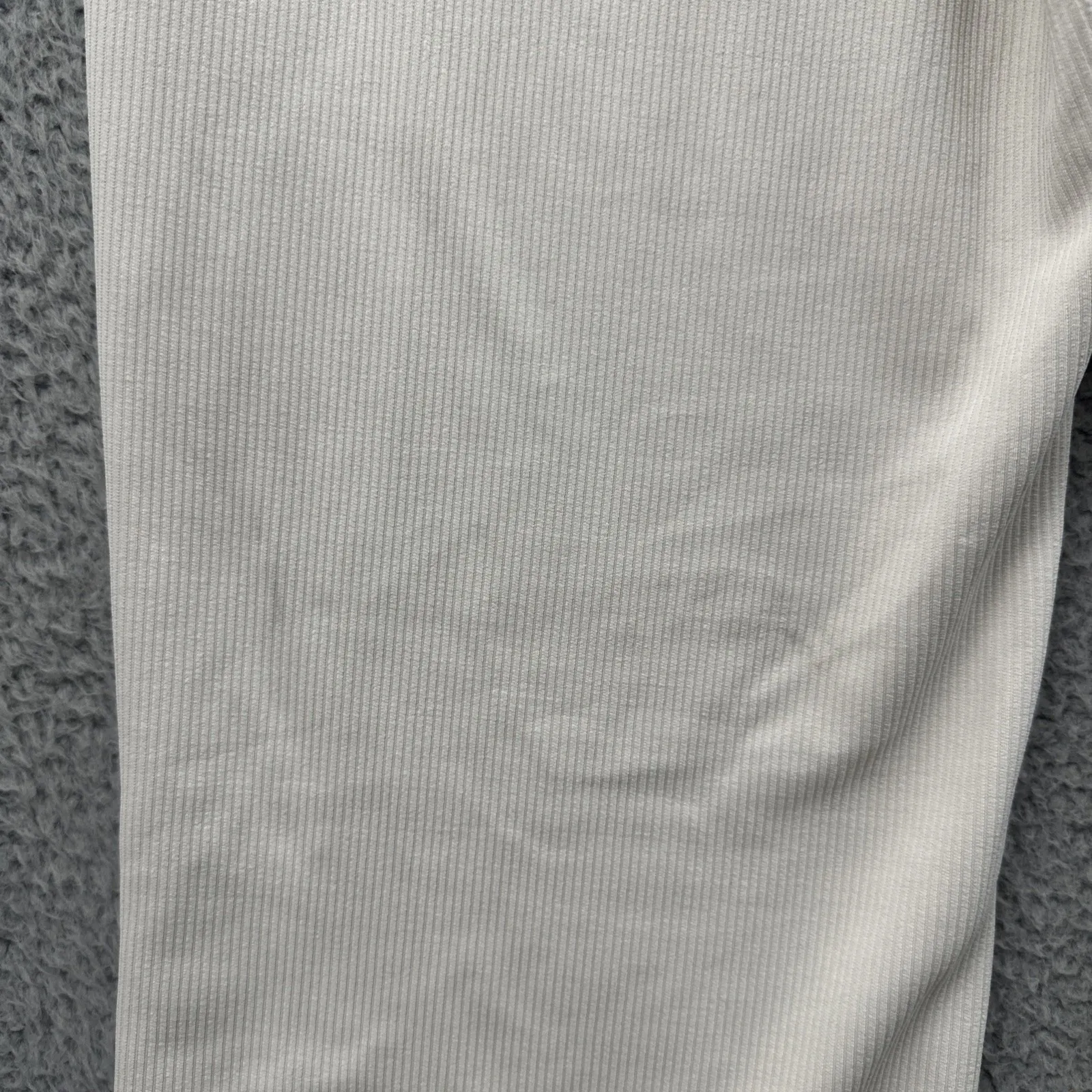 NWT Lululemon Brushed Softstreme Rip Zip Flare Pants Bone Athletic Women 14 x 33 - Image 4