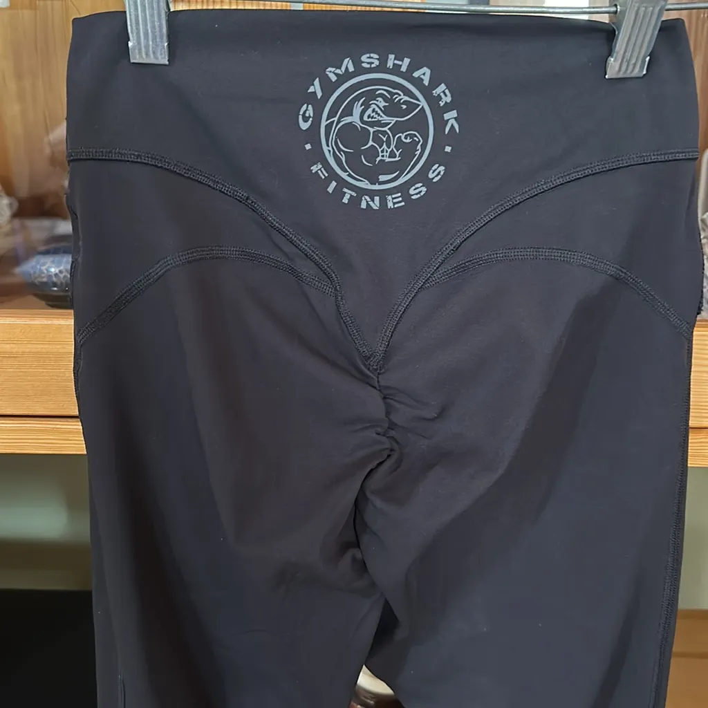 Gymshark Legacy Logo Black Workout Leggings New with Tags - Image 6