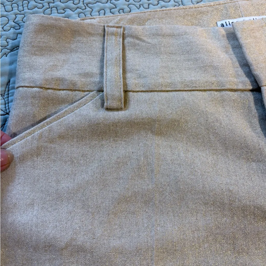 Alice + Olivia Metallic Gold Linen-Blend Cuffed Chino Shorts Sz 6🧡 - Image 5