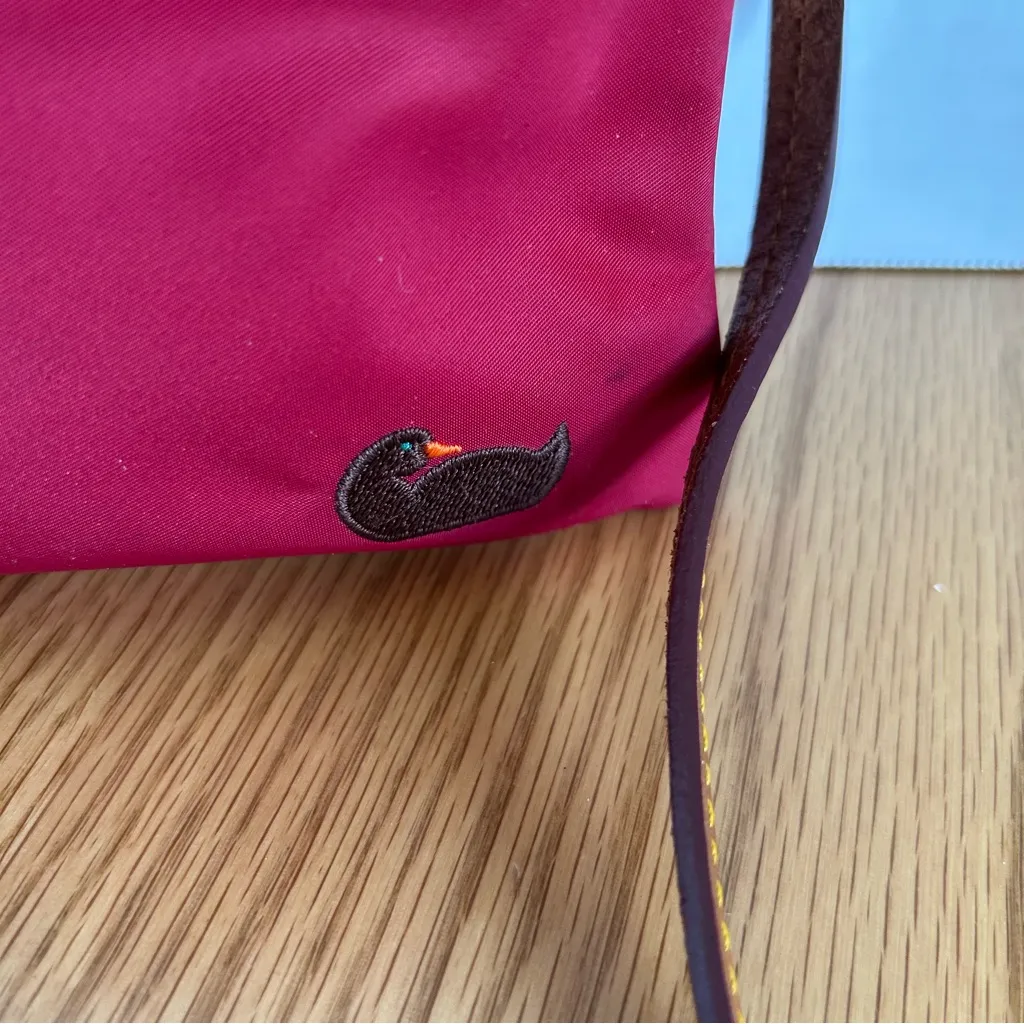 DOONEY & BOURKE Triple Zipper Nylon‎ Crossbody Purse Red Travel Bag Lightweight - Image 3