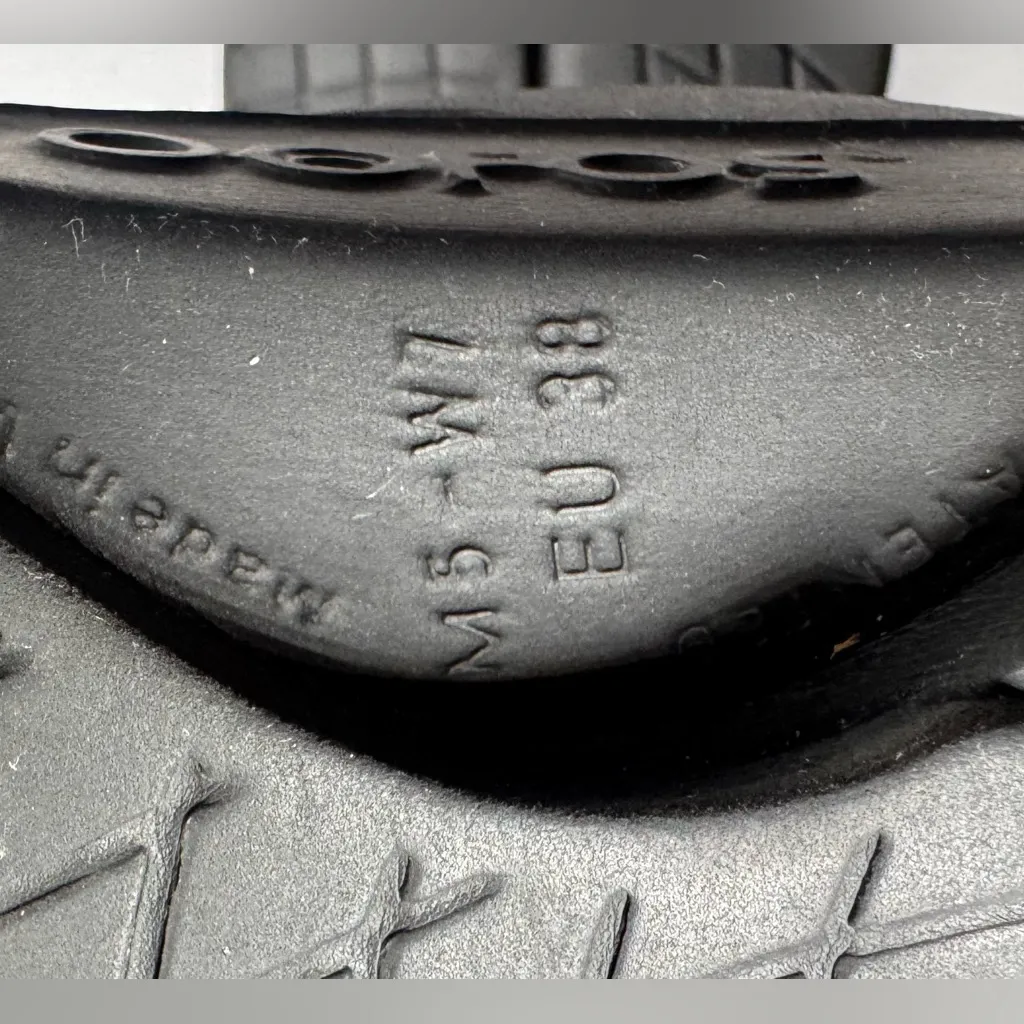 OOFOS OOriginal Recovery Flip Flops | Black | Men’s 5 / Women’s 7 (EU 38) - Image 5