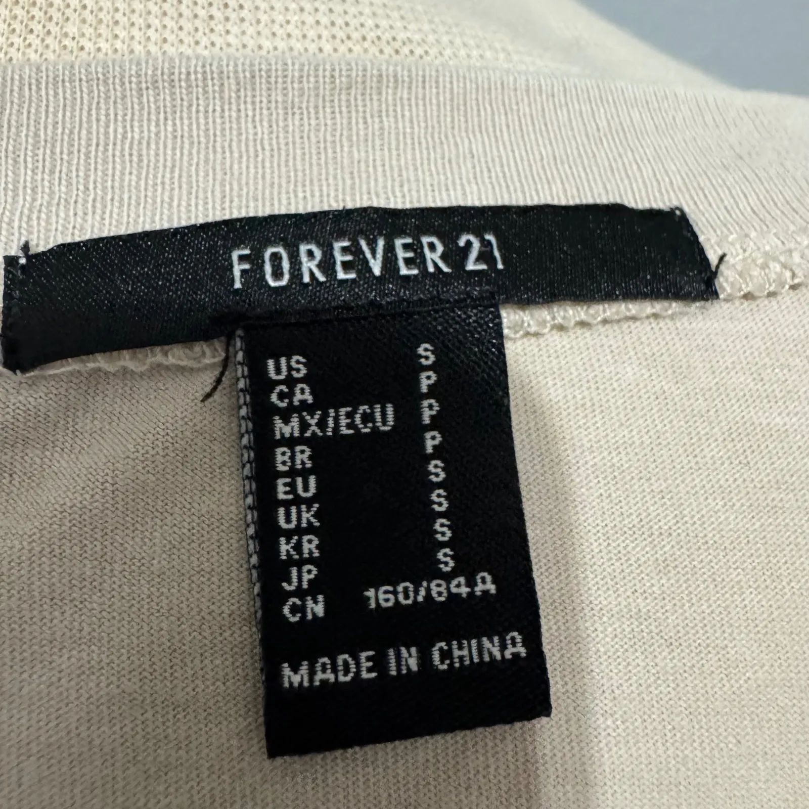 Forever 21 Texas Coast Crop Top Long Sleeve Beige Bull Skull Graphic Tee S - Image 9