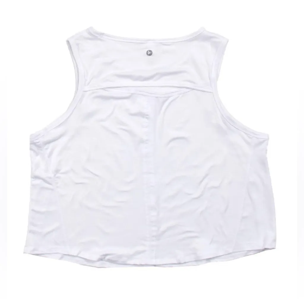 NWT - Cropped Tank Top with Back Keyhole. - Image 4