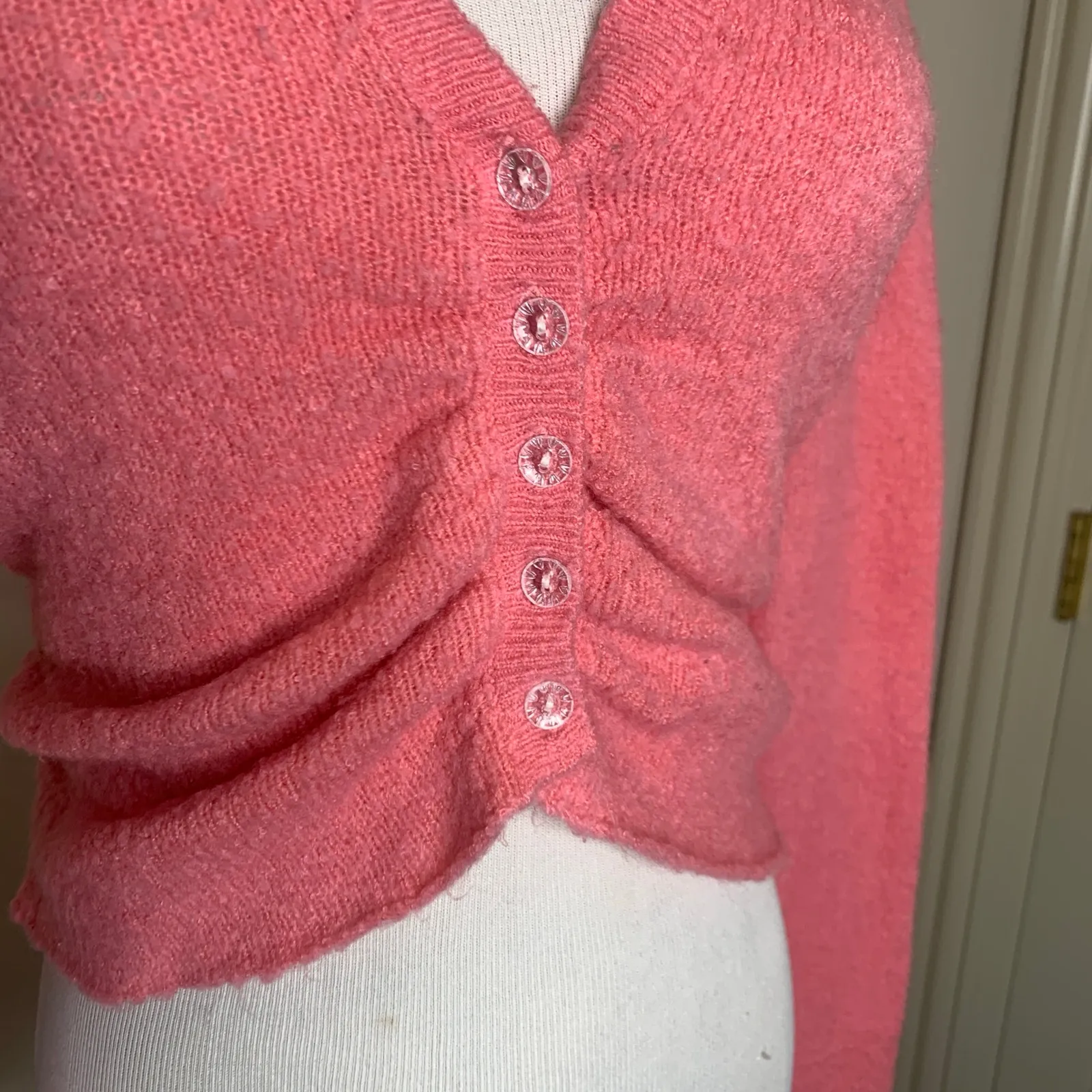 Pink Ruched Front Button Cardigan Cropped Sz Medium - Image 8