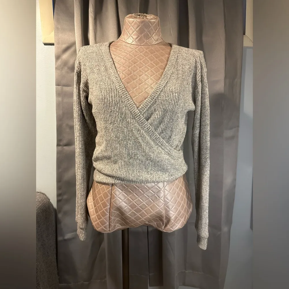 L*SPACE Freya Gray Ribbed Knit Crossover Surplice Wrap Top Women's Size XS - Image 2