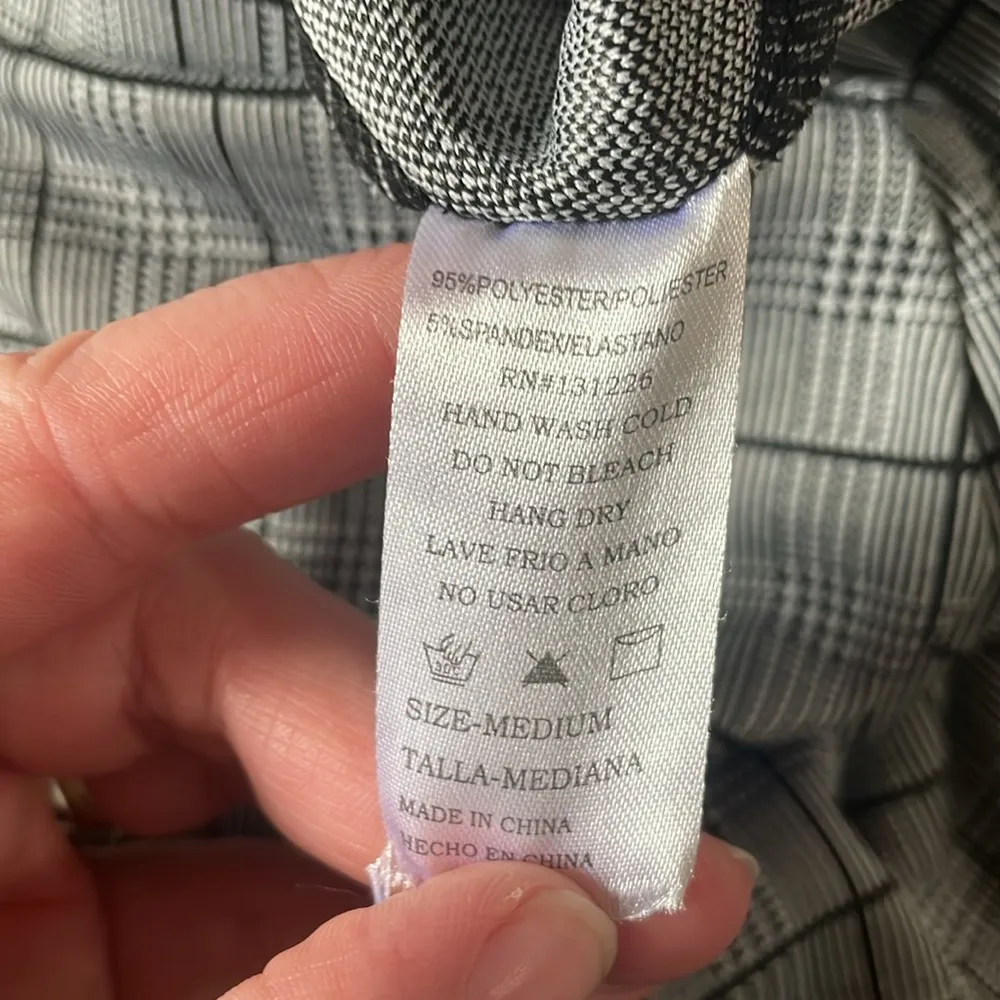 New Mix Black White Plaid Pencil Skirt Size Medium Professional Office Business - Image 6