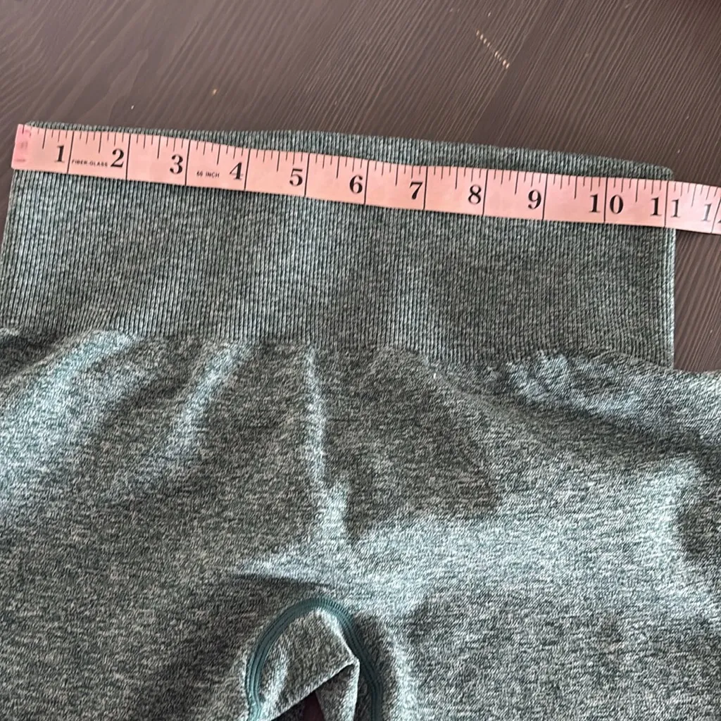 NVGTN Seamless Biker Shorts High Rise 6” Green Size XS - Image 5