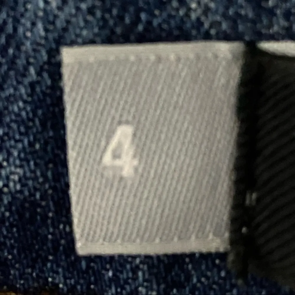 KUT FROM THE KLOTH “Catherine” boyfriend jean with pearl embellishments,4. EUC - Image 8