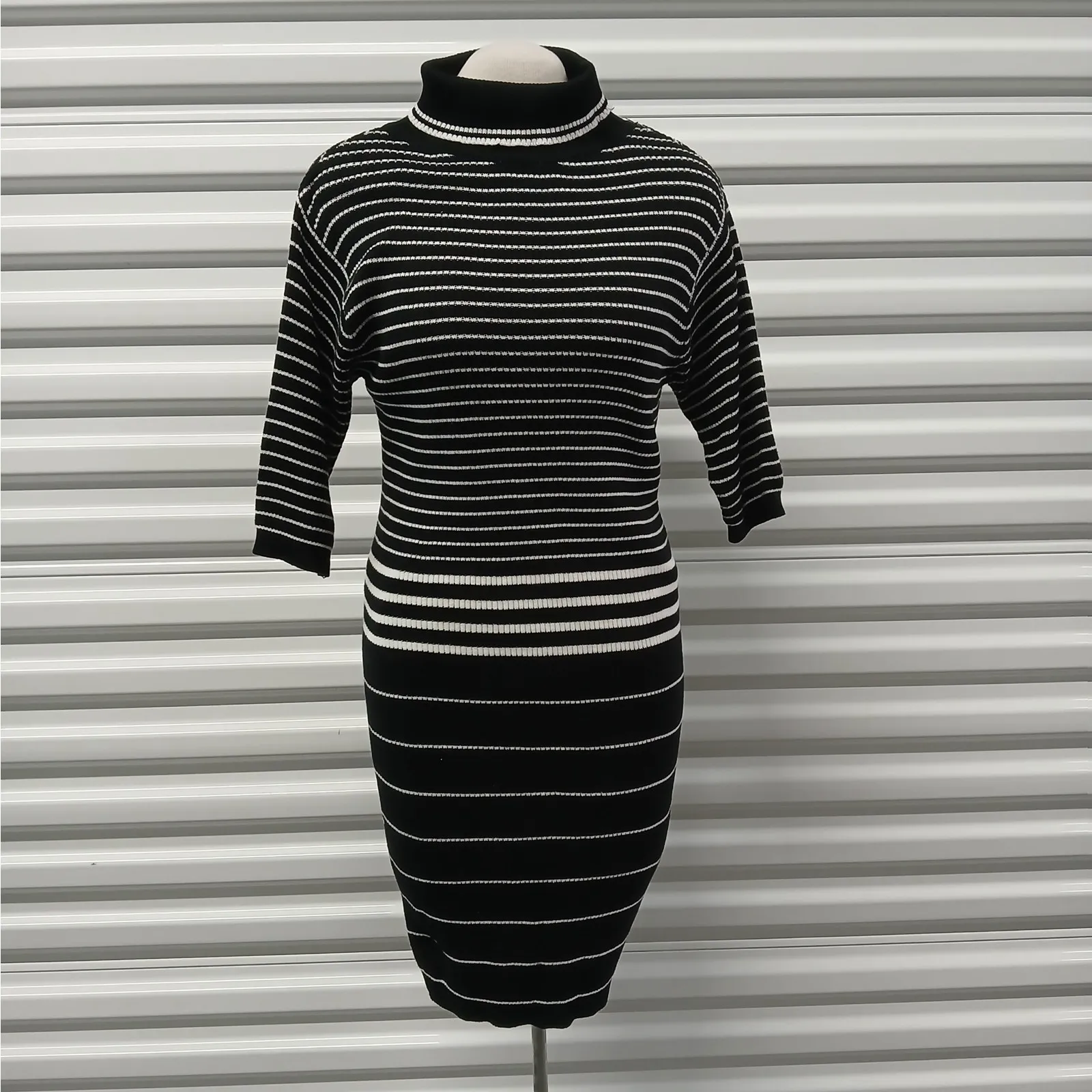 Area Stars Womens Sweater Dress Sz Large Black White Stripe Mockneck Ribbed Knit - Image 2