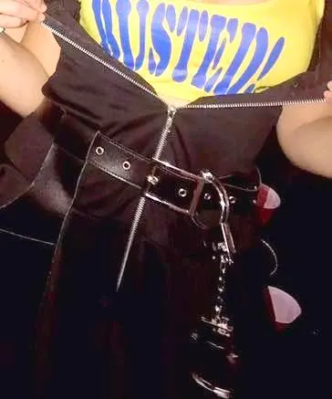 Officer Naughty Costume Black - Image 3