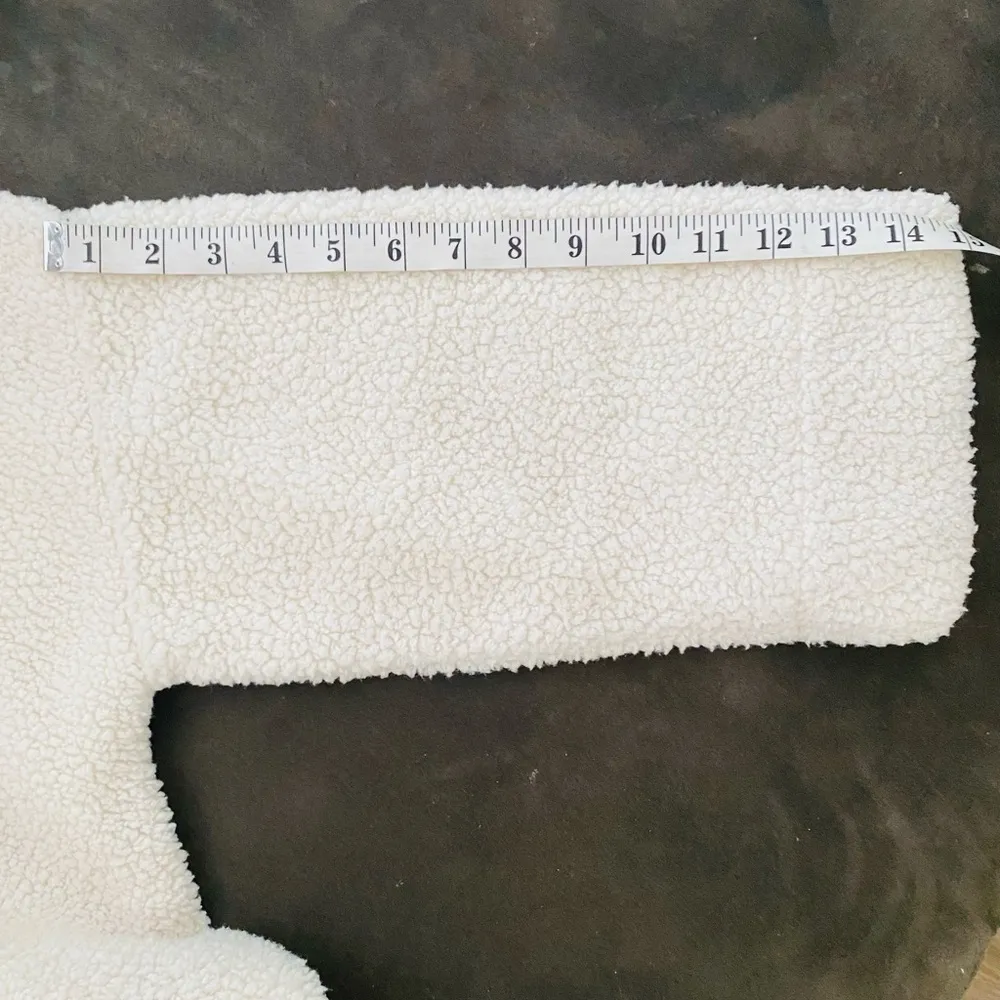 NWT GAP Fleece Sweatshirt for women - Image 2