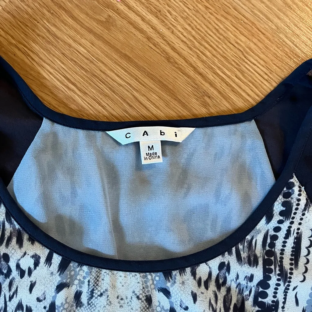 cabi blue‎ print top - Image 3