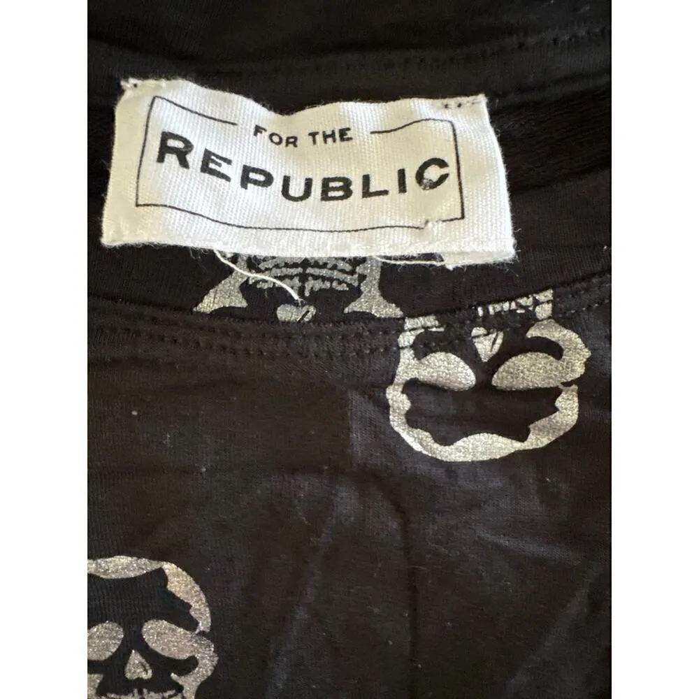 For The Republic Women's‎ Skull Print Long Sleeve Sweatshirt Estimated MEDIUM - Image 6