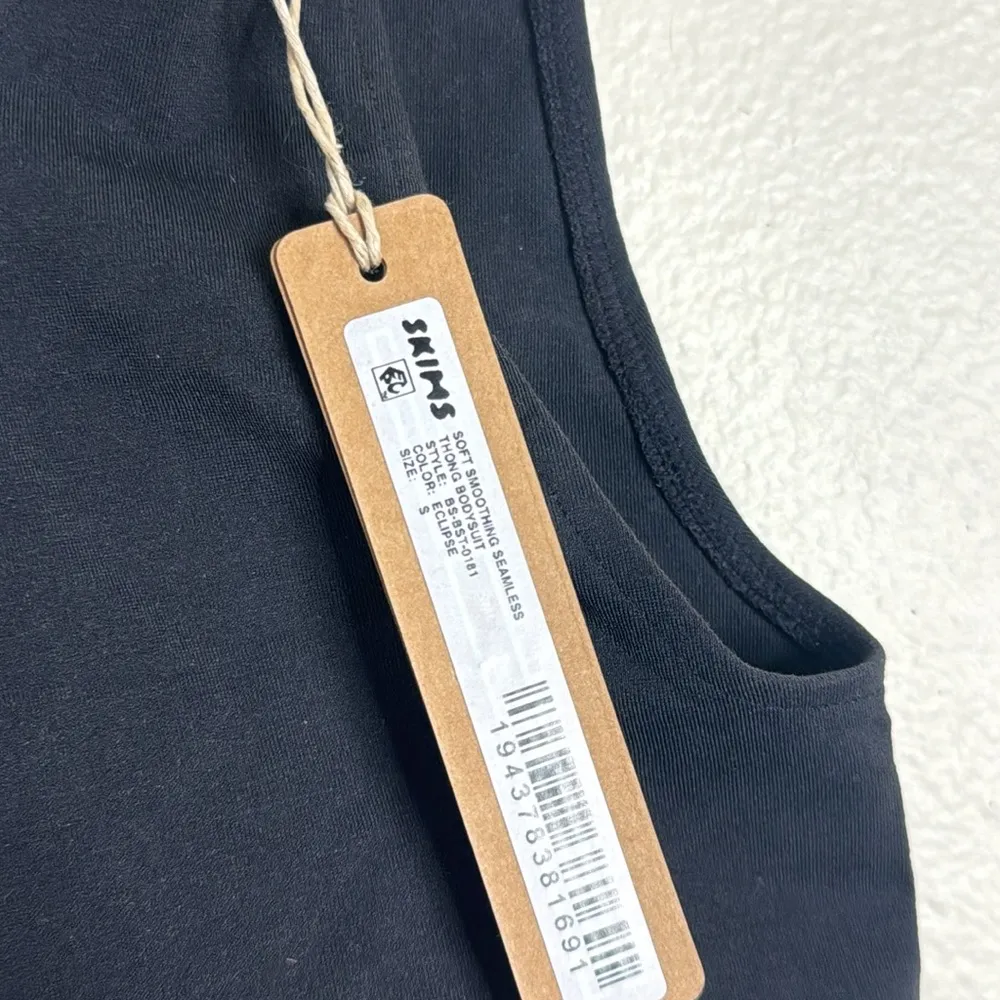 Skims soft smoothing seamless thong bodysuit in color eclipse size small nwt - Image 5