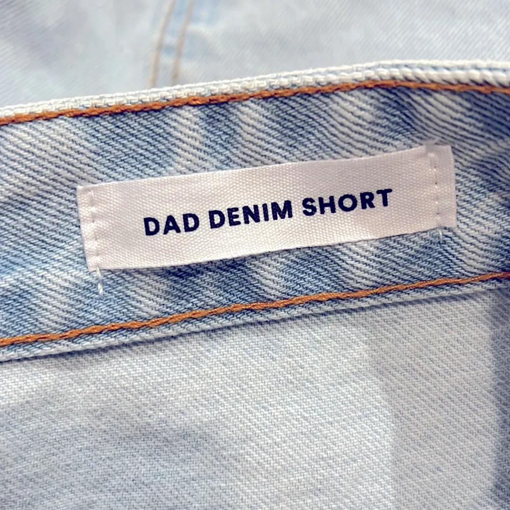 NEW Cotton-On Dad Denim Short Marine Blue Finished Size 10 New w/Tag - Image 4