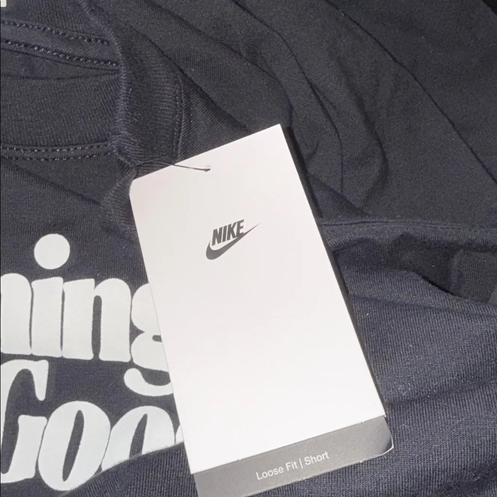 NWT NIKE Women's Winning Looks Good Graphic T-Shirt in Black XXL - Image 5