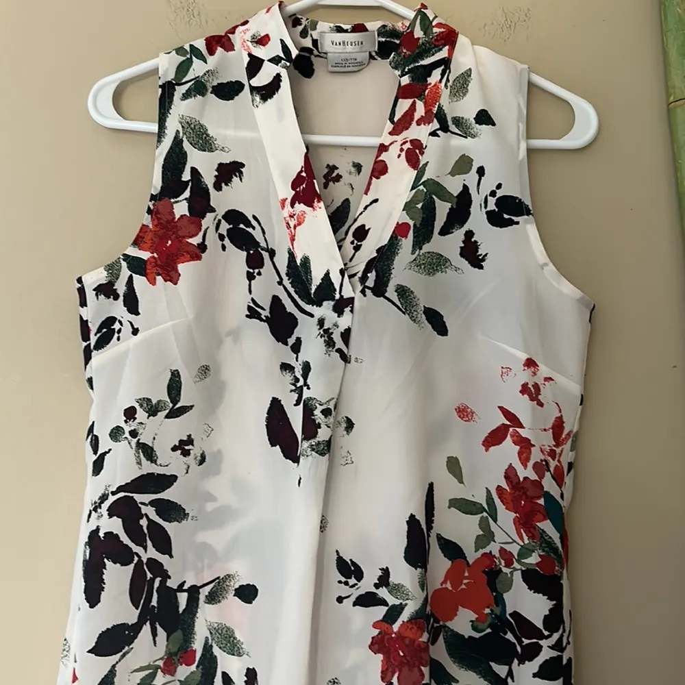 VanHeusen Tank Blouse - Image 2