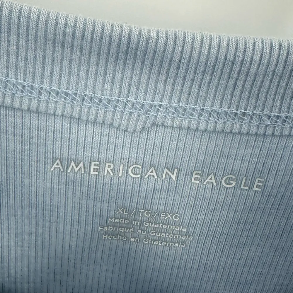 American Eagle Outfitters Baby Blue Square Neck Cropped Tank Top Size XL - Image 3