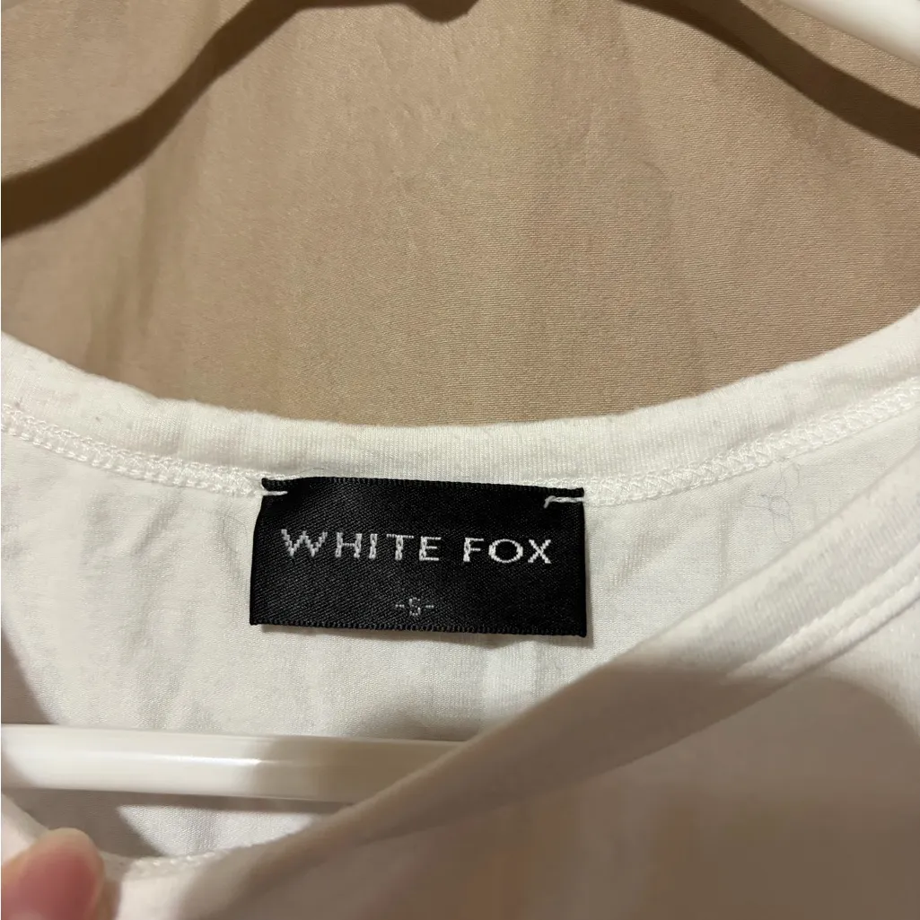 White Fox Boutique White fox T-shirt - Image 2