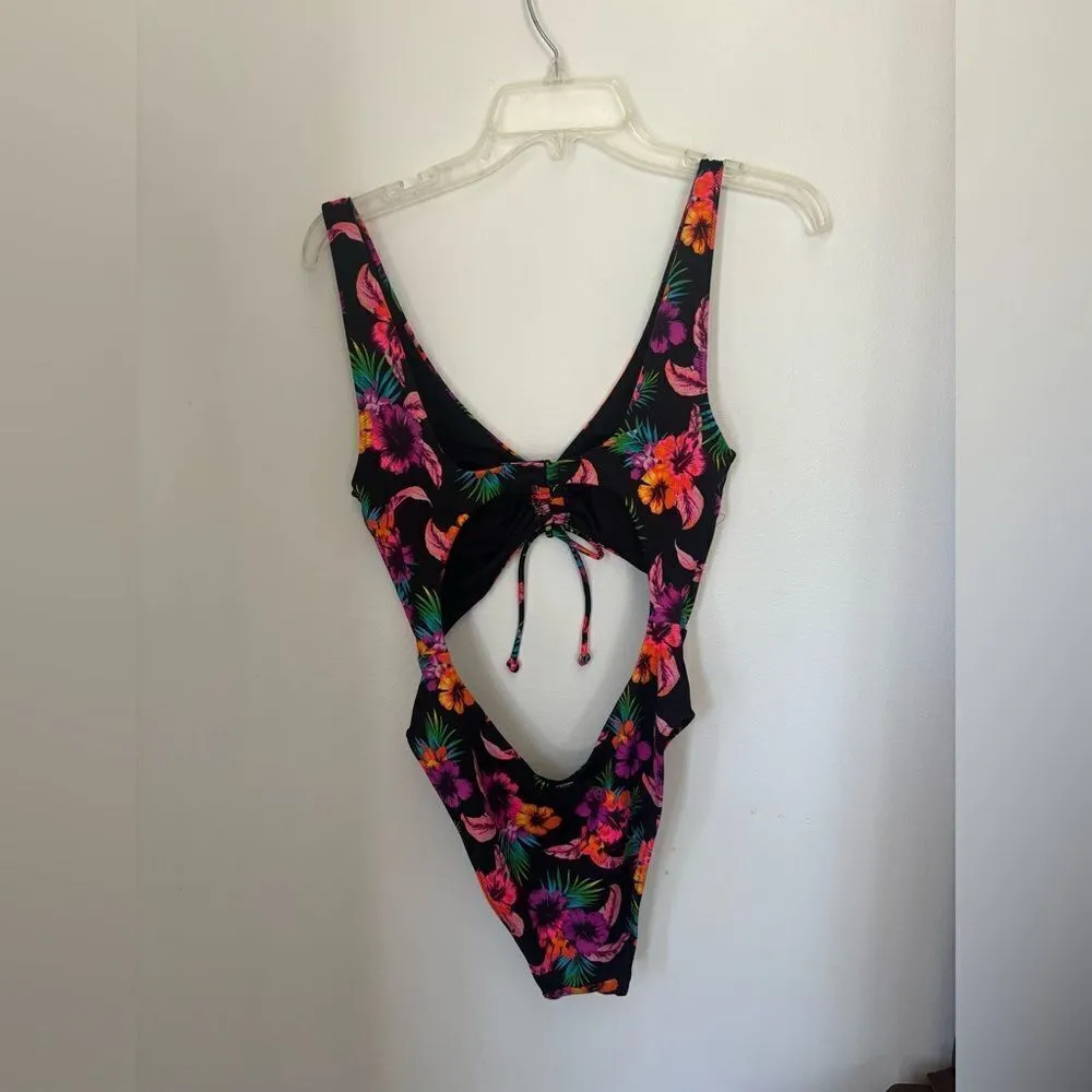 Victoria’s Secret PINK one piece cutout tropical print swimsuit size medium - Image 9