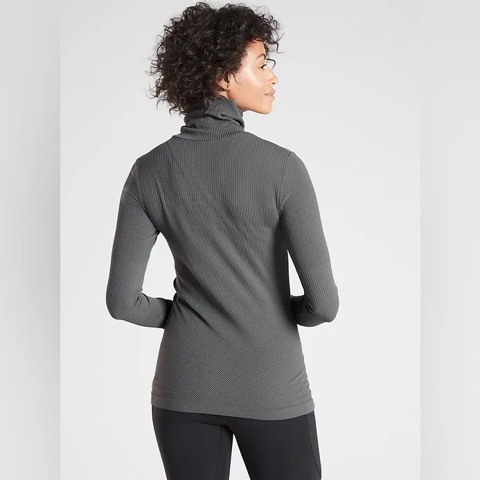 Athleta FLURRY BASE LAYER TURTLENECK Charcoal Grey Small - Image 2