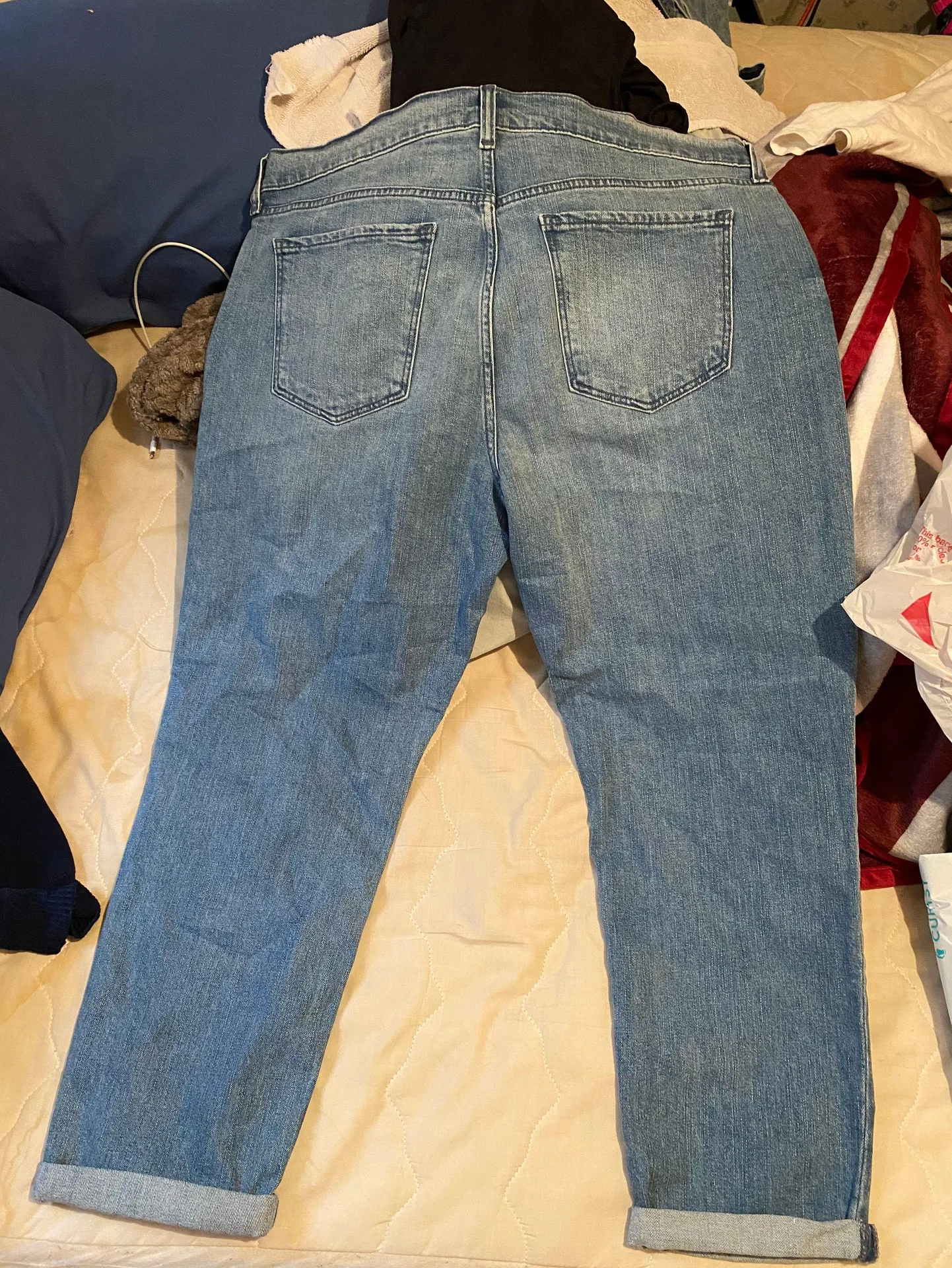 Old Navy High Waist Jeans - Image 2