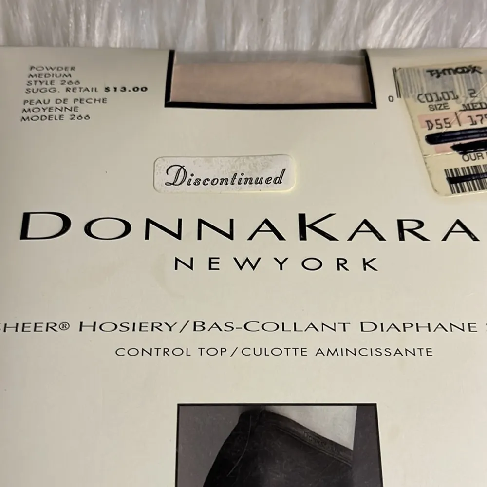 Donna Karan Vintage Just Sheer Hosiery Control Top Style 266 Powder Medium NWT - Image 4