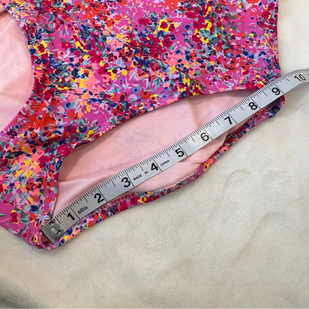 Gap Women’s Pink Floral Swimsuit Size Small One - Image 7